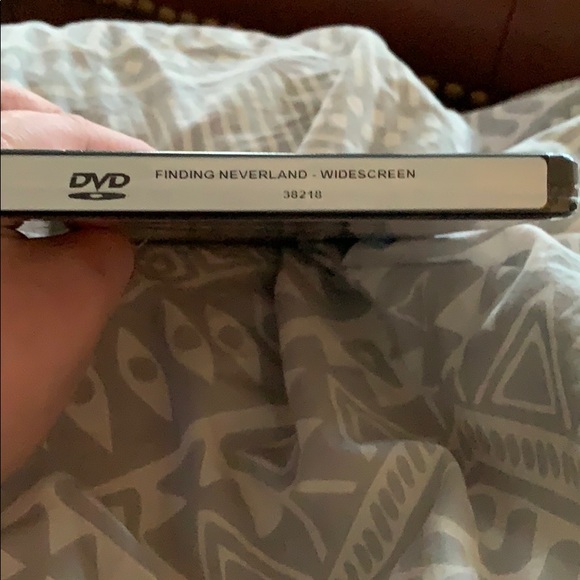 Finding Neverland the movie - Picture 3 of 3